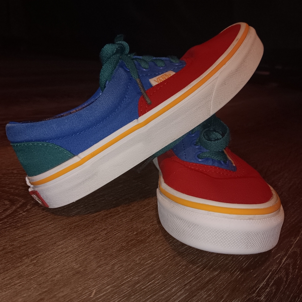 Vans Off The Wall Sneakers Unisex Toddler Size 2 Colorblock Canvas Low Top